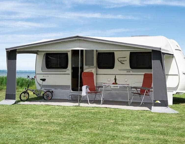 Fortelt Easy Polo 300 dybde 300 cm stålstang 28 mm - dwt montert på campingvogn