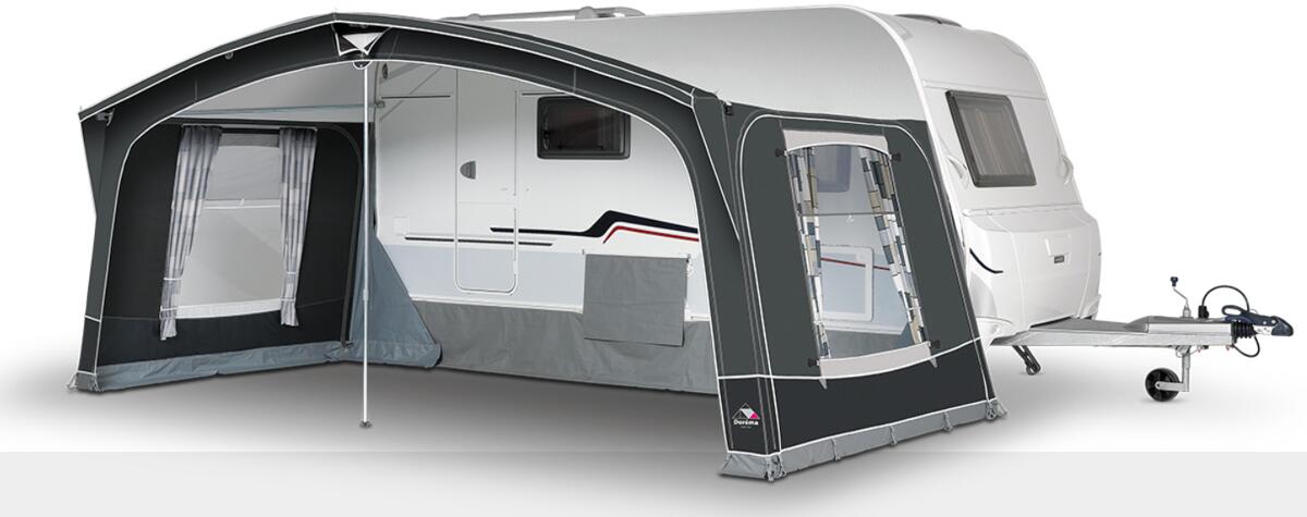 Bakside av Fortelt Octavia 240 for campingvogn med vinduer og dør