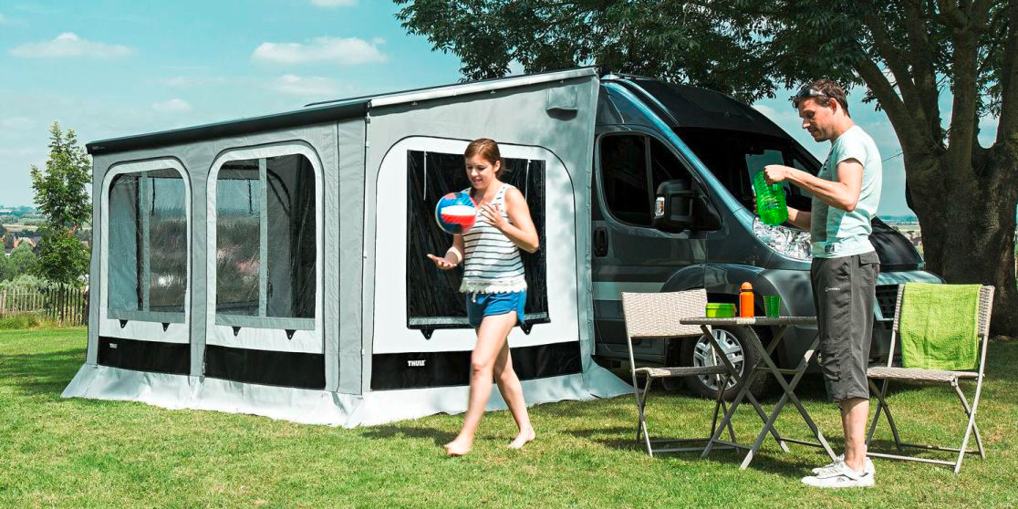 Forfra av Frontvegg for Residence G3 markisefortelt, Ducato H2, 350 cm