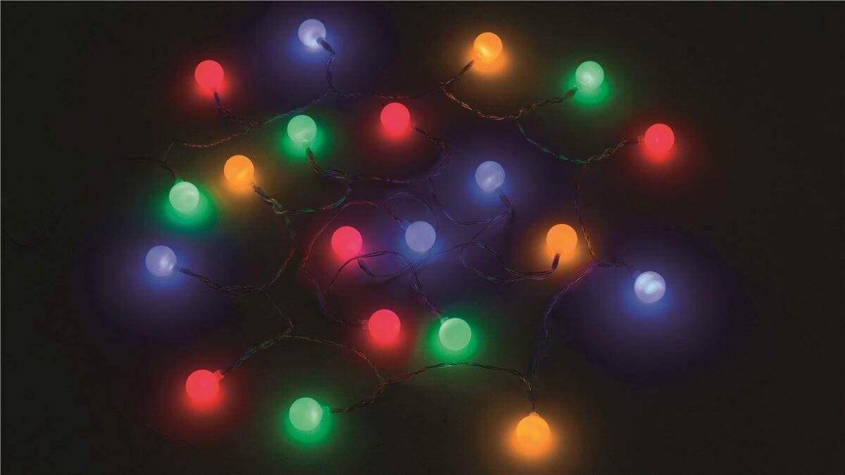 Gamma lyslenke 20 LED fargerik lyspæreform bakside