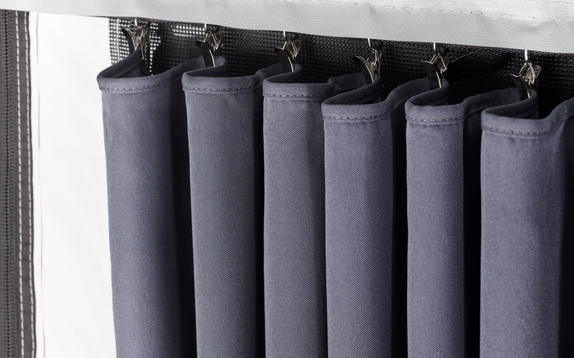 Gardinsett for Residence G3 og Panorama polyester fra Thule