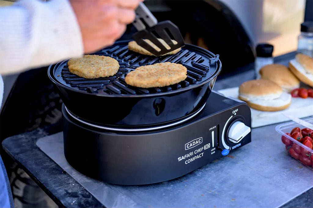 Gassgrill Safari Chef 30 Compact i bruk på tur