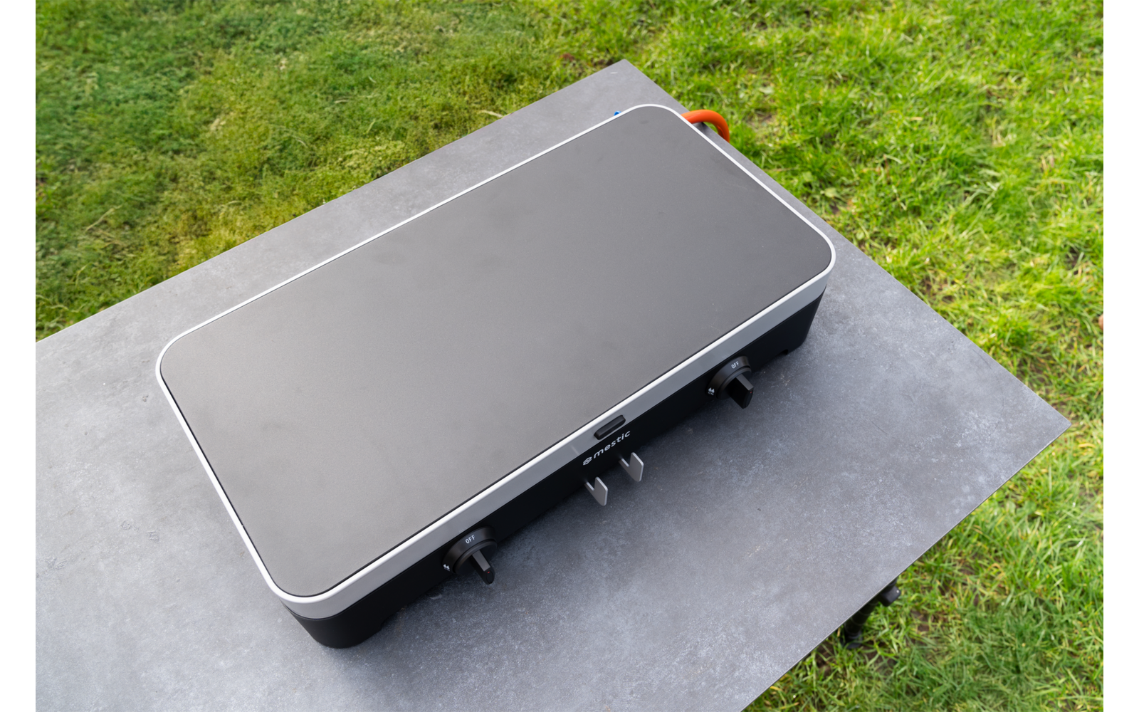 Gasskoker MGCP 1200 2-bluss 30 mbar 5,3 kg detalj av gassregulator