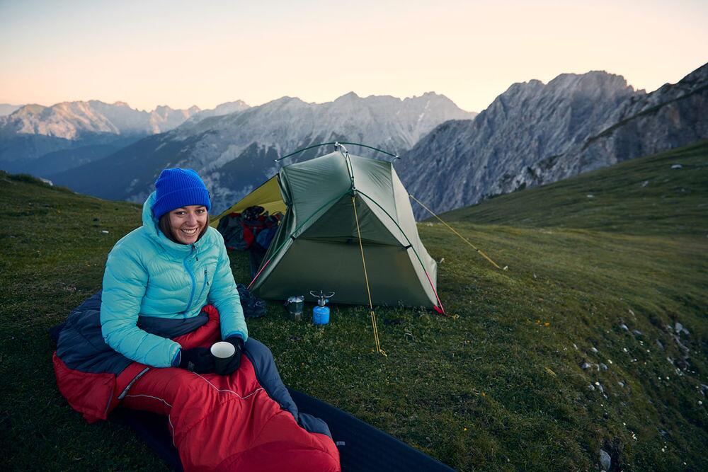 Visning av stenger og knutepunkter på Geodettelt Bella 1-pers 195x290cm 1,4kg bikepacking