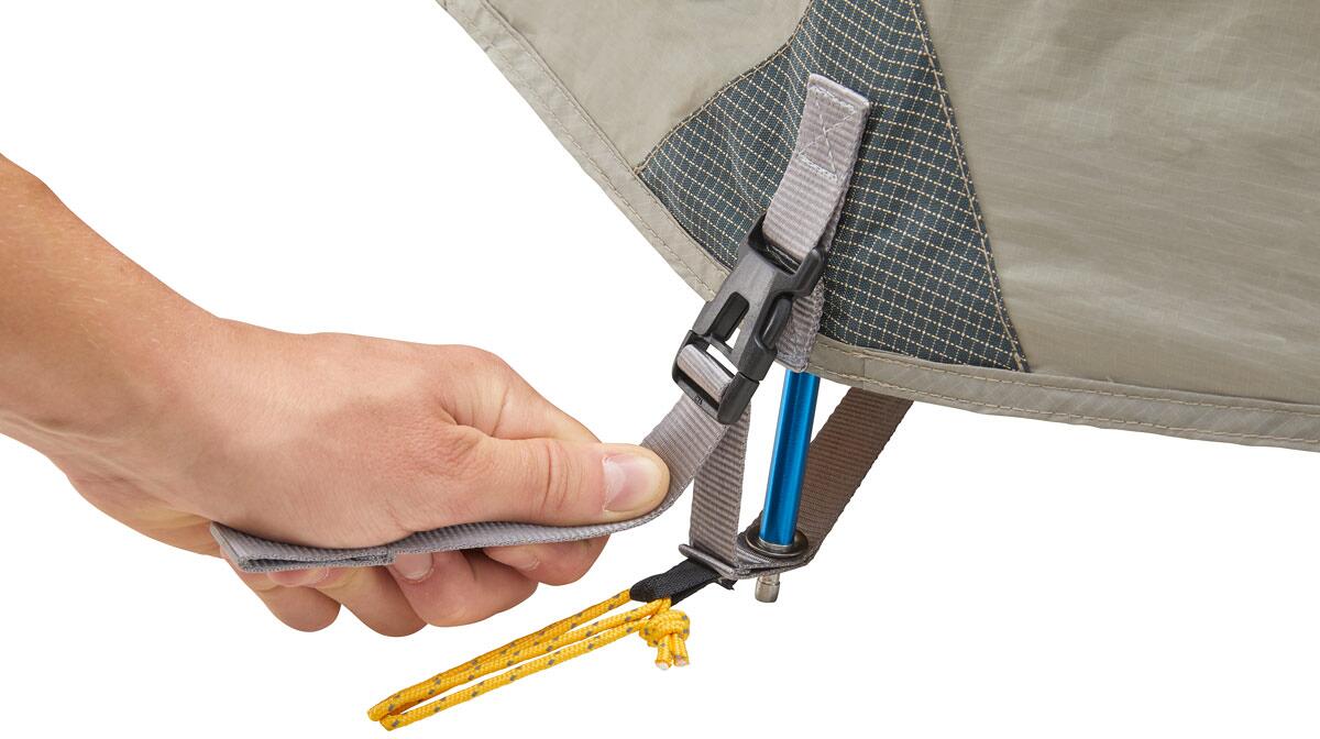 Bakside av Geodettelt Venture 3 tresesonger 3-pers 180x235cm 3,14kg