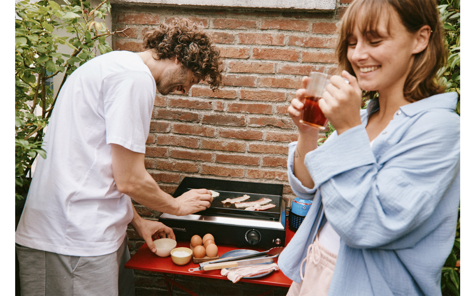 Grillplate Plancha Othello 1 CV med gasspatron tilkoblet