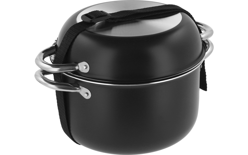 Montert Grytesett 9-deler aluminium med non-stick belegg stablebar svart på campingplass