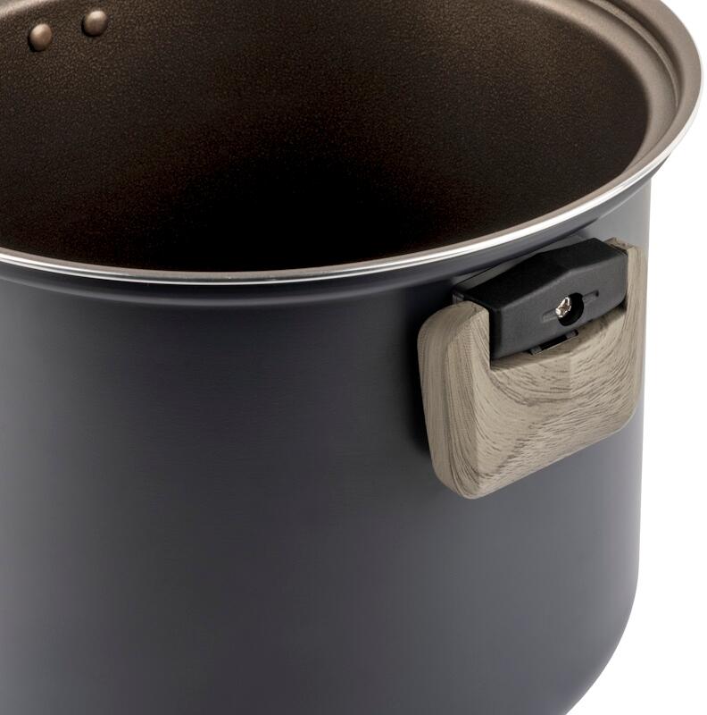 Detalj av håndtak på Grytesett Torralta Spacemaster stablebar resirkulert aluminium