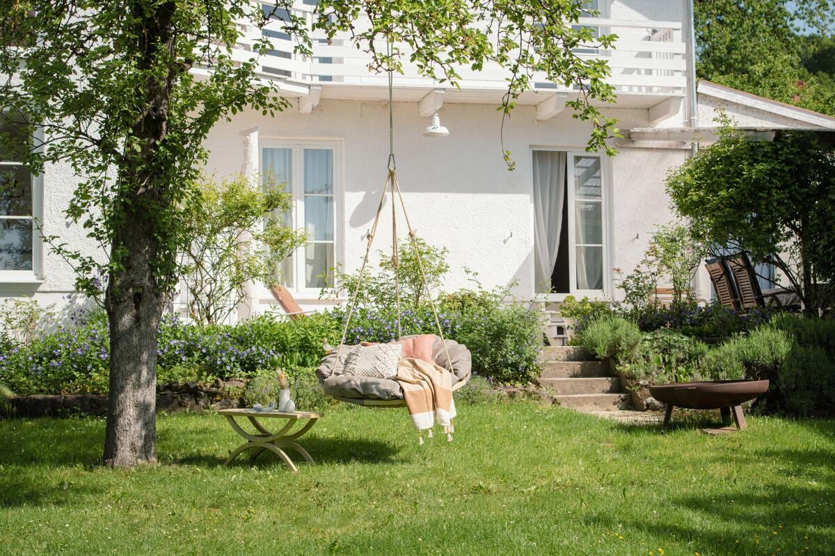 Oversikt av hengestol Swing Nest 140 cm pute taupe hengt opp