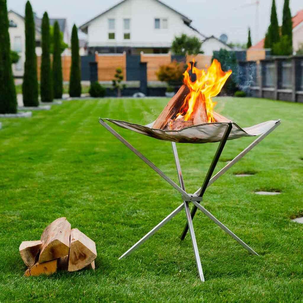 Nærbilde av High Fire bålnett i rustfritt stål