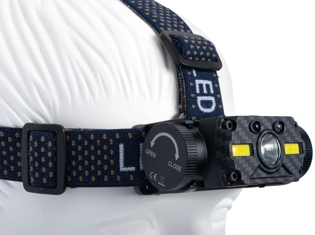 Hodelykt Sensor LED 800 lm med bevegelsessensor 200 m montert på hode