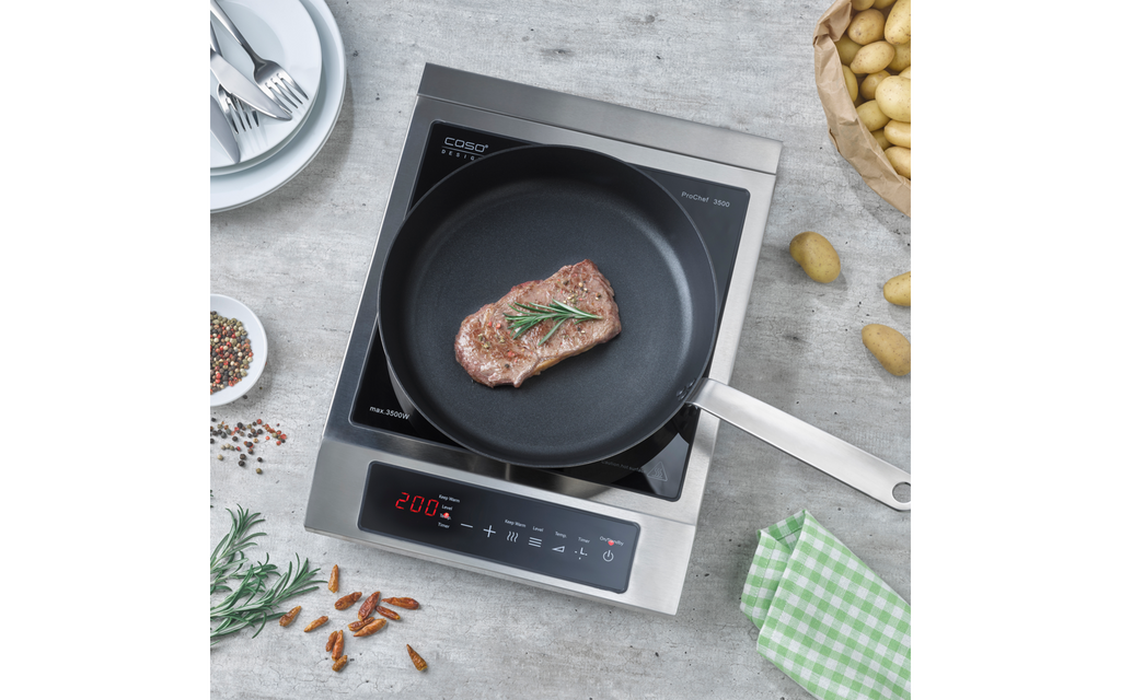 Induksjonskokeplate ProChef 3500 W med varmholdfunksjon detalj av betjening