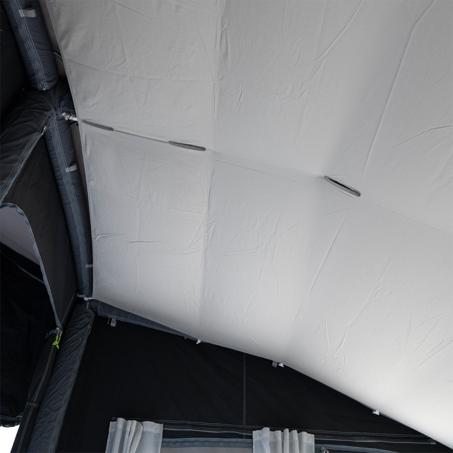 Innertakhimmel for Club Air Pro DA 260 bobilfortelt montert