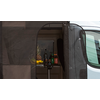 Insektgardin bakdør Mercedes-Benz Sprinter fra 2018 - Hindermann nærbilde magnetfeste