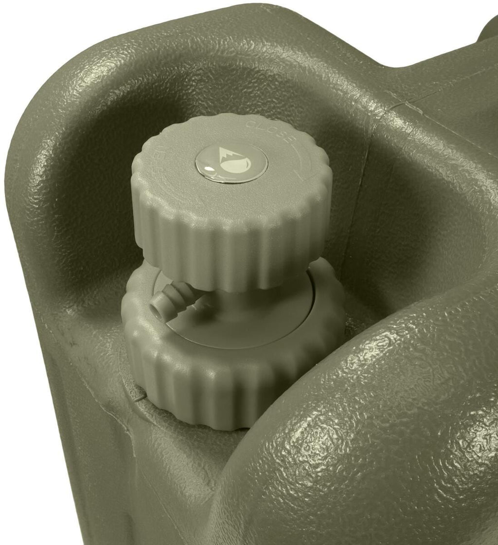 Jerrycan vannfilter 15 l med pumpe og membranfilter grønn farge