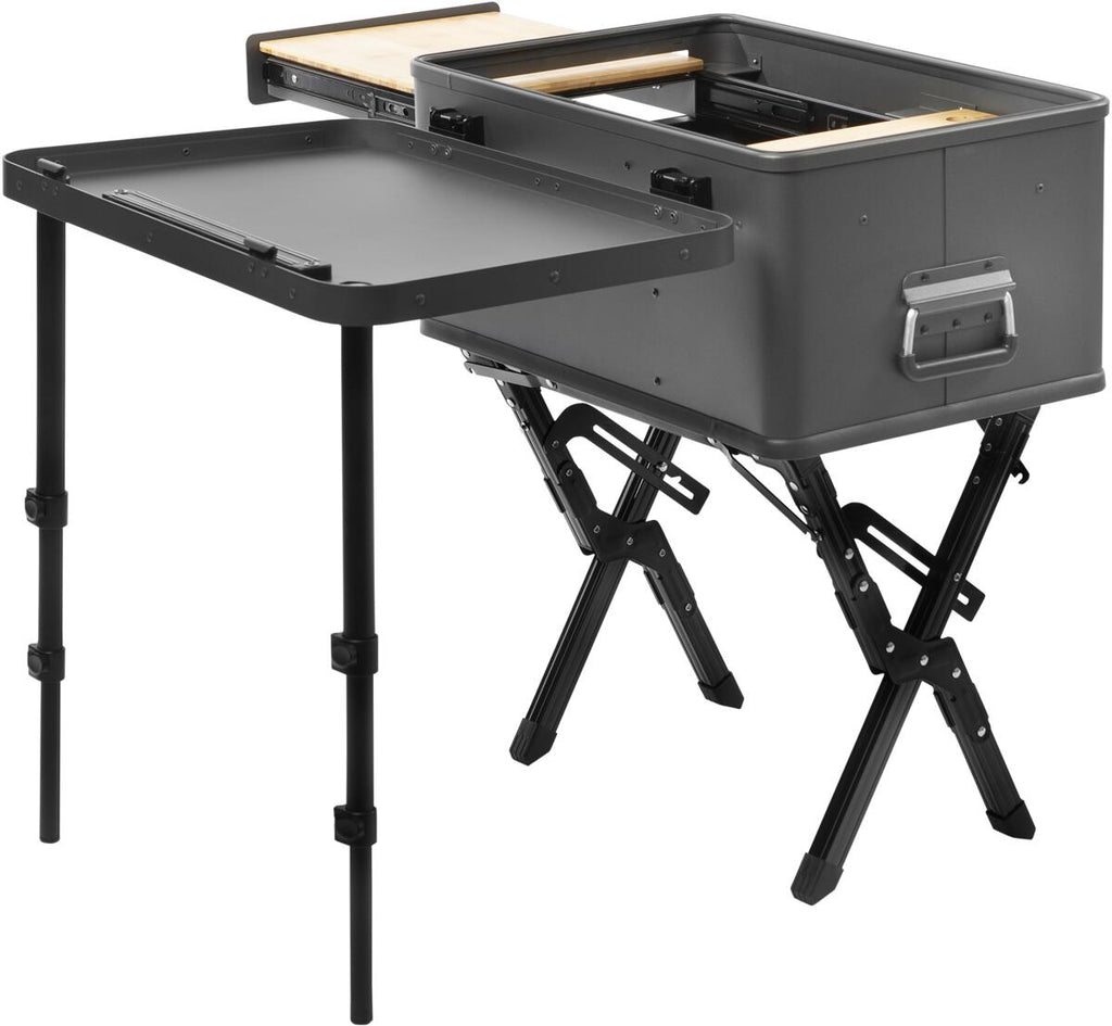 Kjøkkenboks Junior aluminium 60x40x27cm med vindbeskyttelse montert som bord