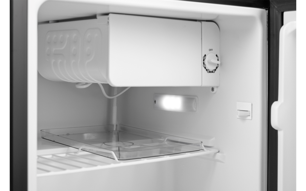 Kjøleskap Polarys Home Mini 42 liter 240V - Brunner montert i campingvogn