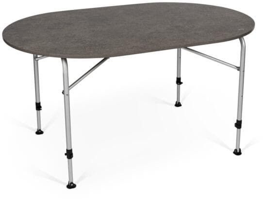 Montert Klappbord Zero Concrete med glassfiberplate i campingmiljø