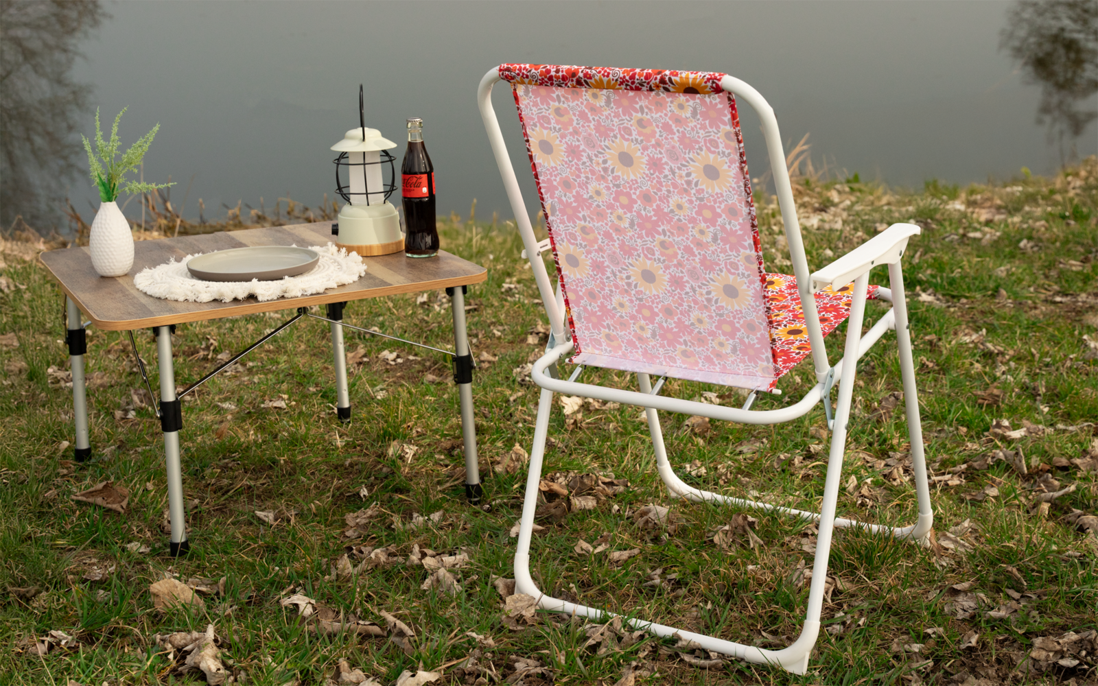 Klappstol Jesolo Flower retro stålramme ved strand