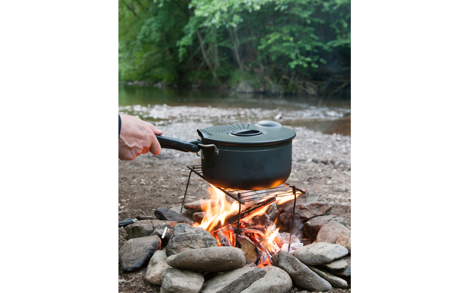 Kokekartsett 7 deler aluminium med non-stick belegg - Bo-Camp håndtak detalj