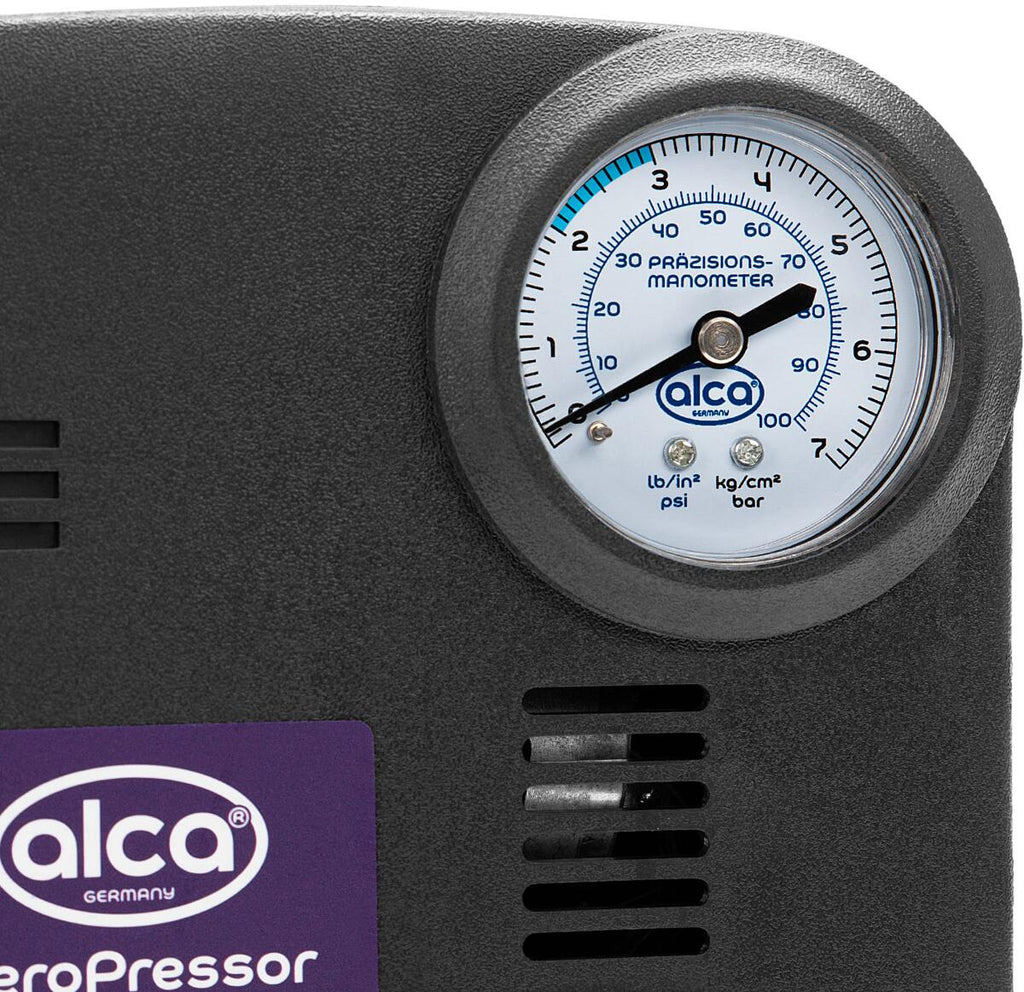 Kompressor AeroPressor 21 bar 300 psi 12V 0,82 kg - Alca montert i bil