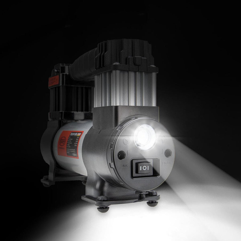 Kompressor Big Air 40L 12V 10 bar 40 l min med SMD lampe med medfølgende adaptere