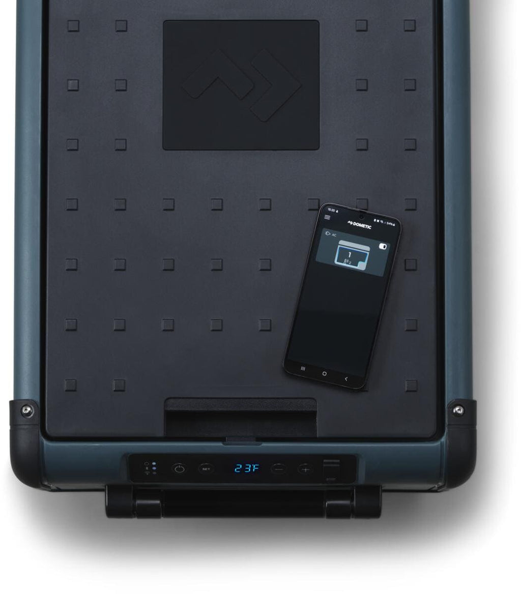 Robust konstruksjon på Kompressor-kjøleboks CFX2 12/24/230V med app-styring