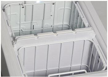 Detalj av Kompressor-kjøleboks MD45F-CD-P 12V/24V 40L ENGEL kontrollpanel