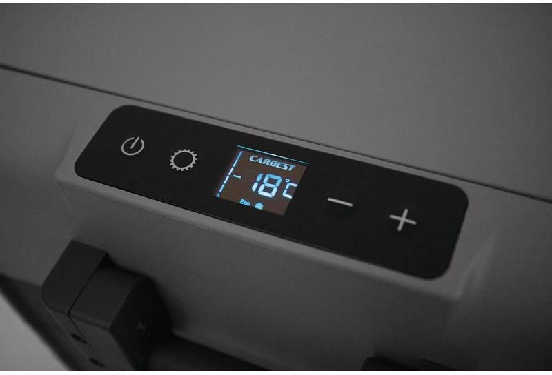 Visning av kontrollpanel på Kompressor-kjøleboks PowerCooler 45
