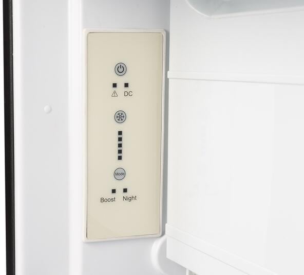 Kompressorkjøleskap AR85L 12V 84L med frysefach energieffektivt display