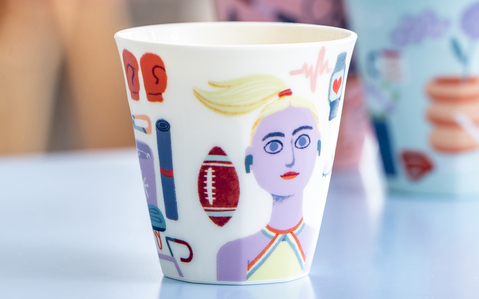 Kopp Nora Cup M Sisters Move 300 ml cream forfra