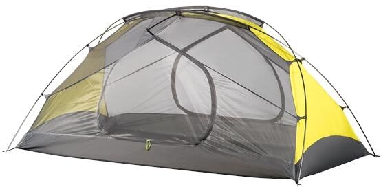 Kuppeltelt Denali IV 4-pers. 230x360cm 3,7 kg montert i naturen