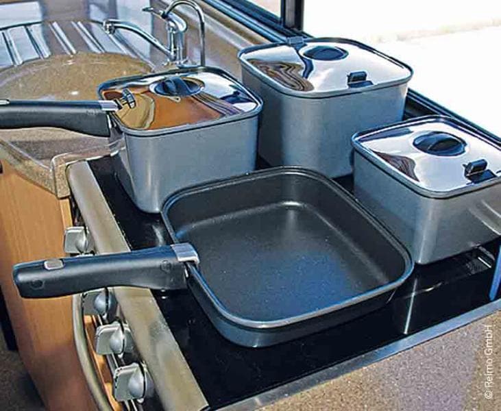 Kvadratisk stekepanne aluminium Ø21,5cm avtakbart håndtak - SmartSpace bakside