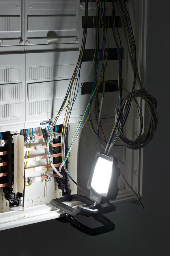 LED arbeidsstråler CL 4050 MA 3800lm med ladekabel