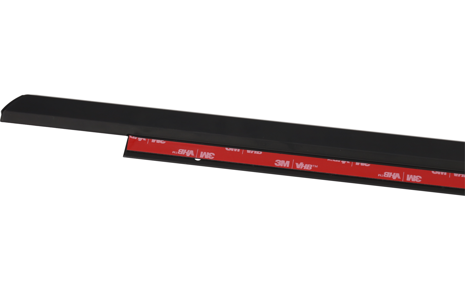 LED-dørlampe og takrenne Viganella Urban 1245 mm montert på bobil
