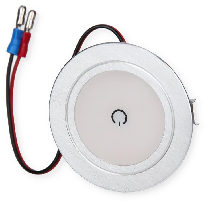 LED innbyggingsspot med touch 12V 1,6W 3000K Ø52mm fra Dimatec montert