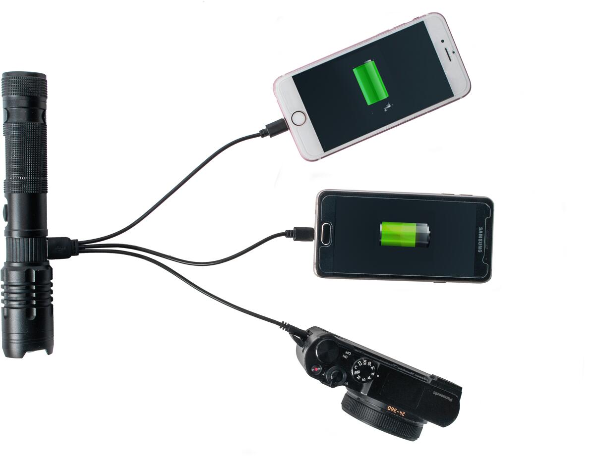 Nærbilde av lyskilde på LED-lommelykt med powerbank 1000 lm
