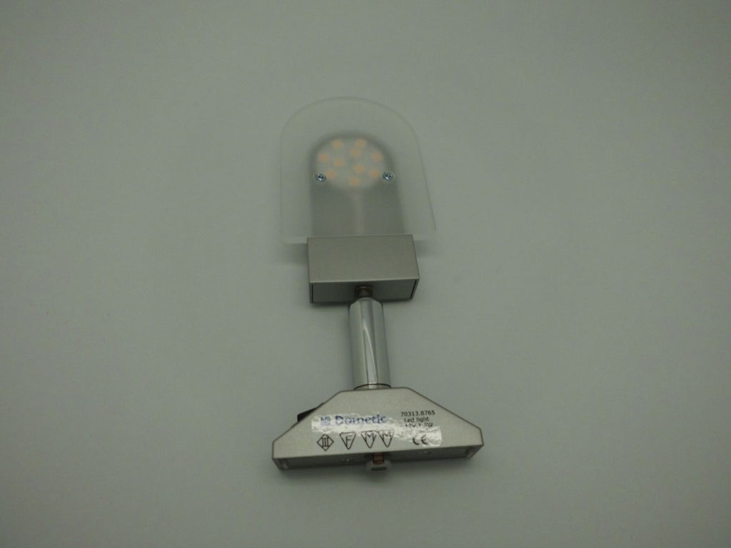 Detalj av LED strømskinnespot L52BS 12V 2W med ektglass montert