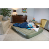 Nærbilde av ventil og stagstruktur på Luftmadrass Maxi Comfort Bed Double 198x137x22 cm - Coleman