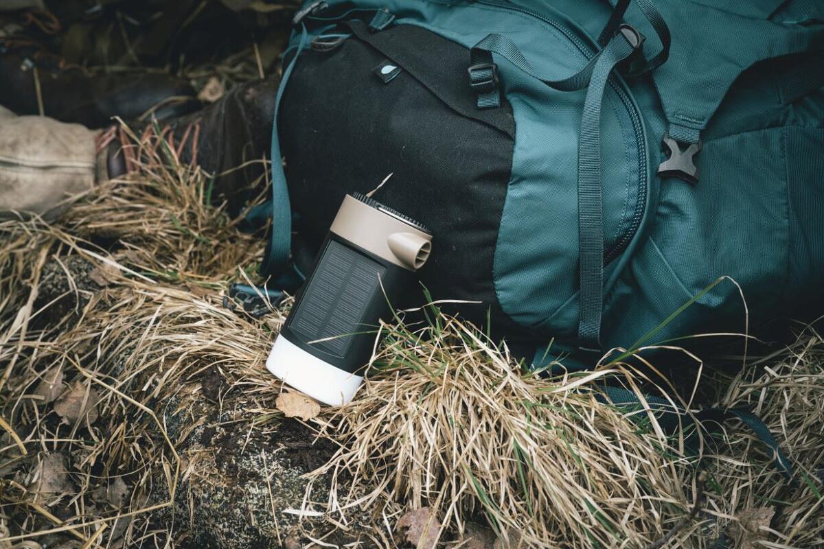 Luftpumpe Conival 3-i-1 med 4000mAh powerbank 275g - Robens