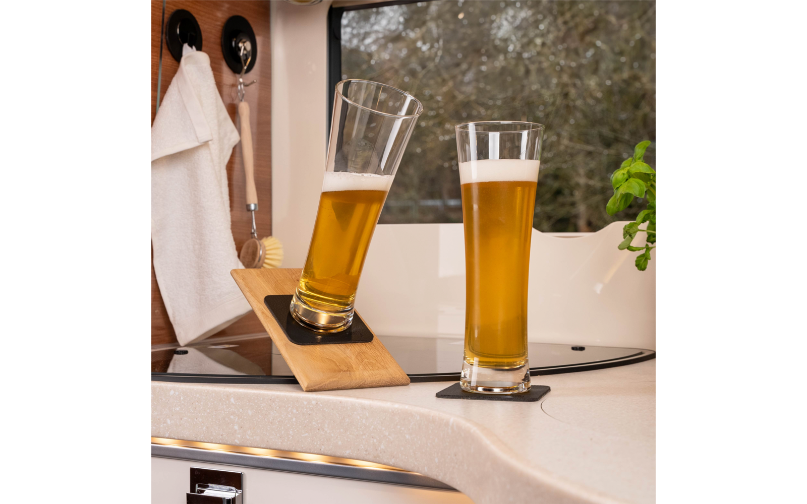 Magnet-ølglass Tritan-krystall med underlag 4-pack bakside