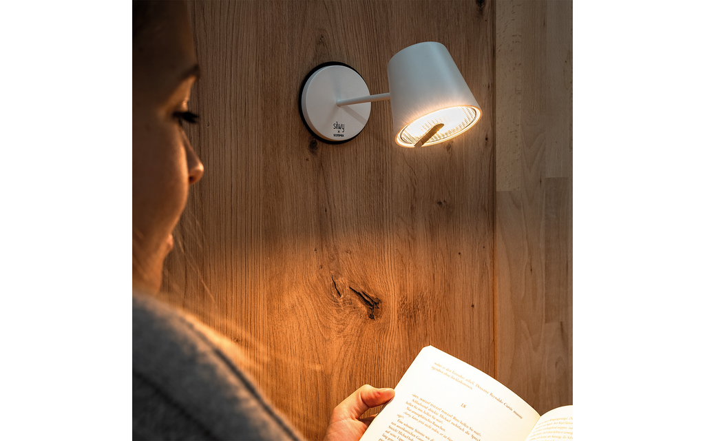 Detalj av Magnetisk bordlampe Portofino med underlag IP65 hvit