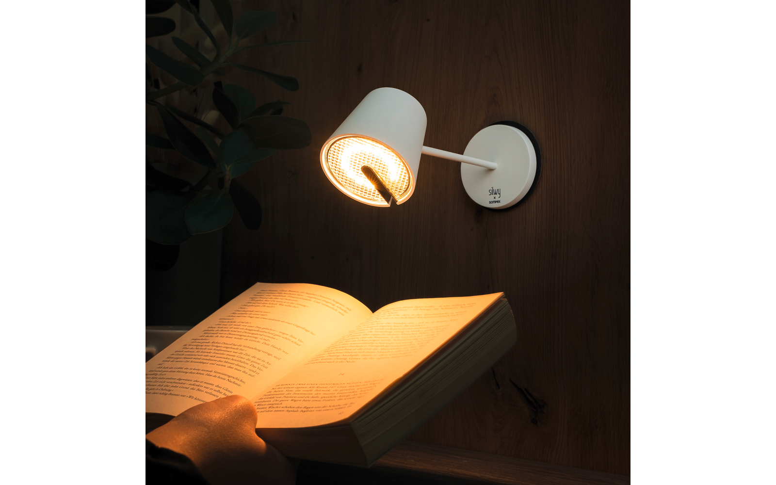 Nærbilde Magnetisk bordlampe Portofino med underlag IP65 hvit