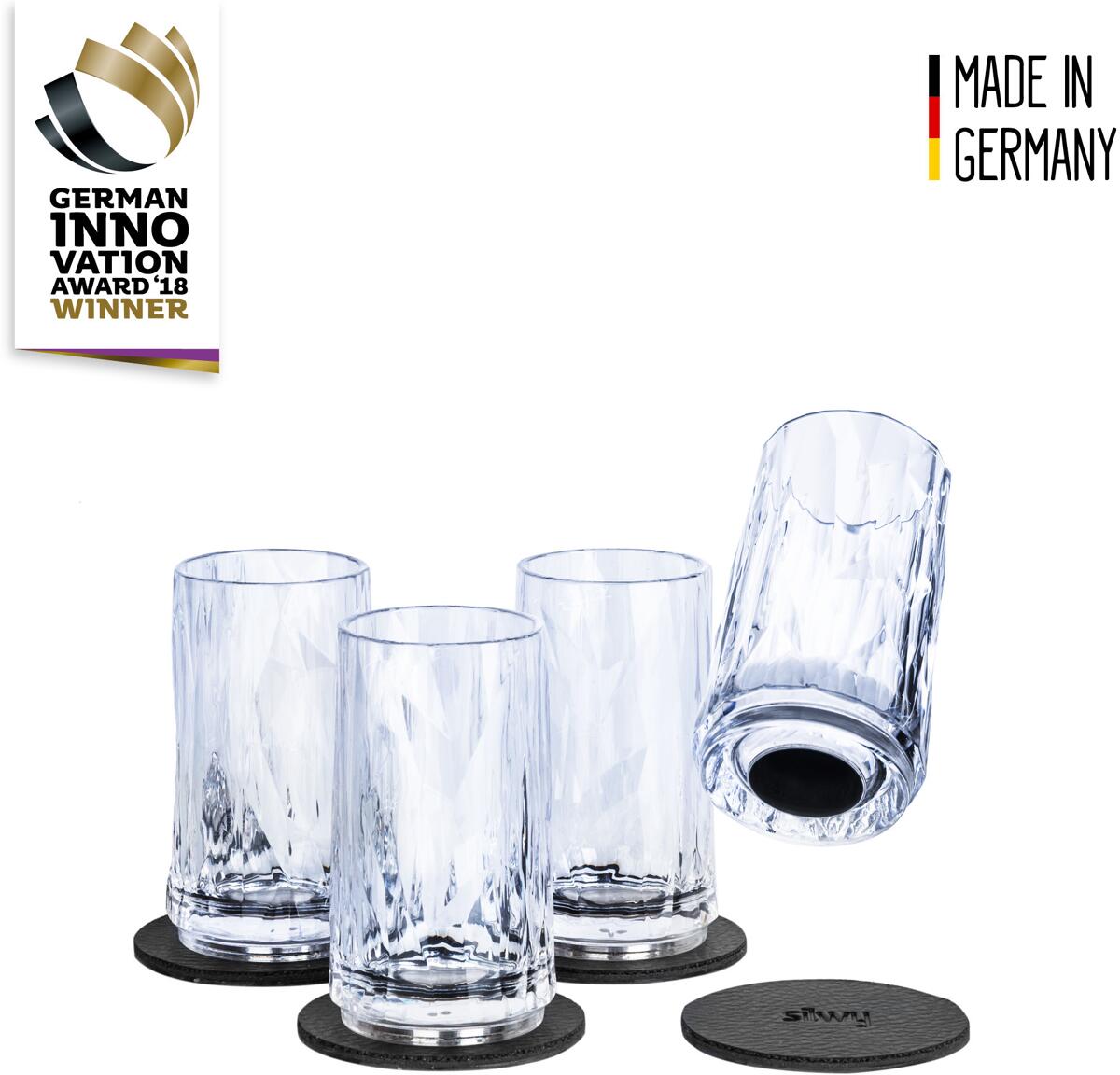 Detalj av magnetisk shotglass i kunststoff 40 ml - silwy