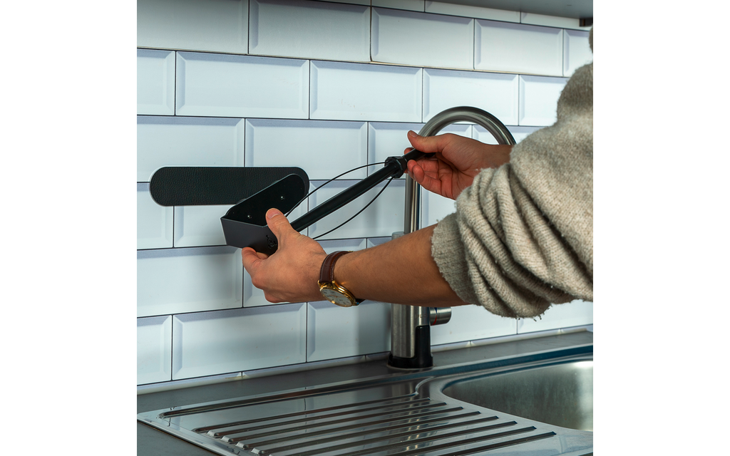 Magnetisk tørkepapir-holder for metallflater - Silwy med tørkepapirrull