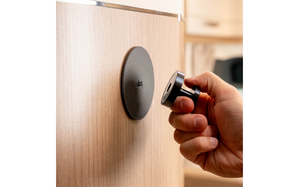 Detalj av Magnetkrok SPOT Black med 3M-pad
