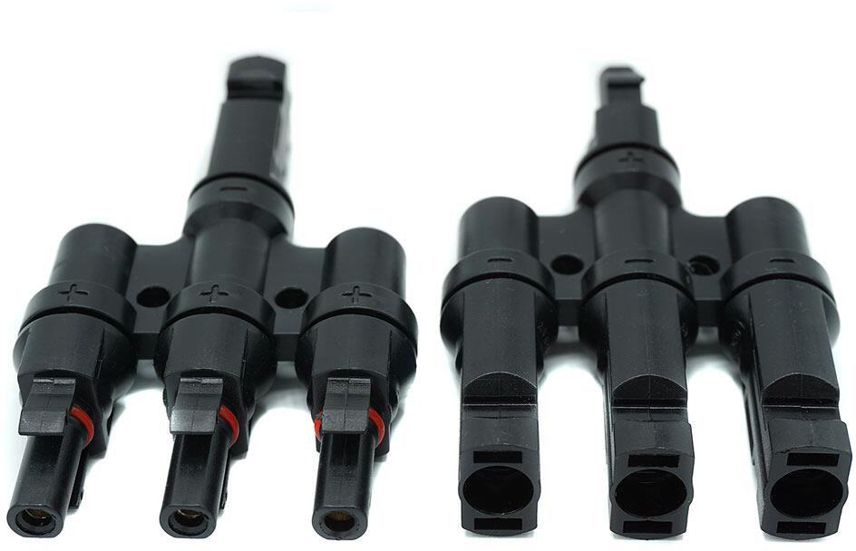 MC4 T-kontaktsett MC4.3 nærbilde av tilkoblinger