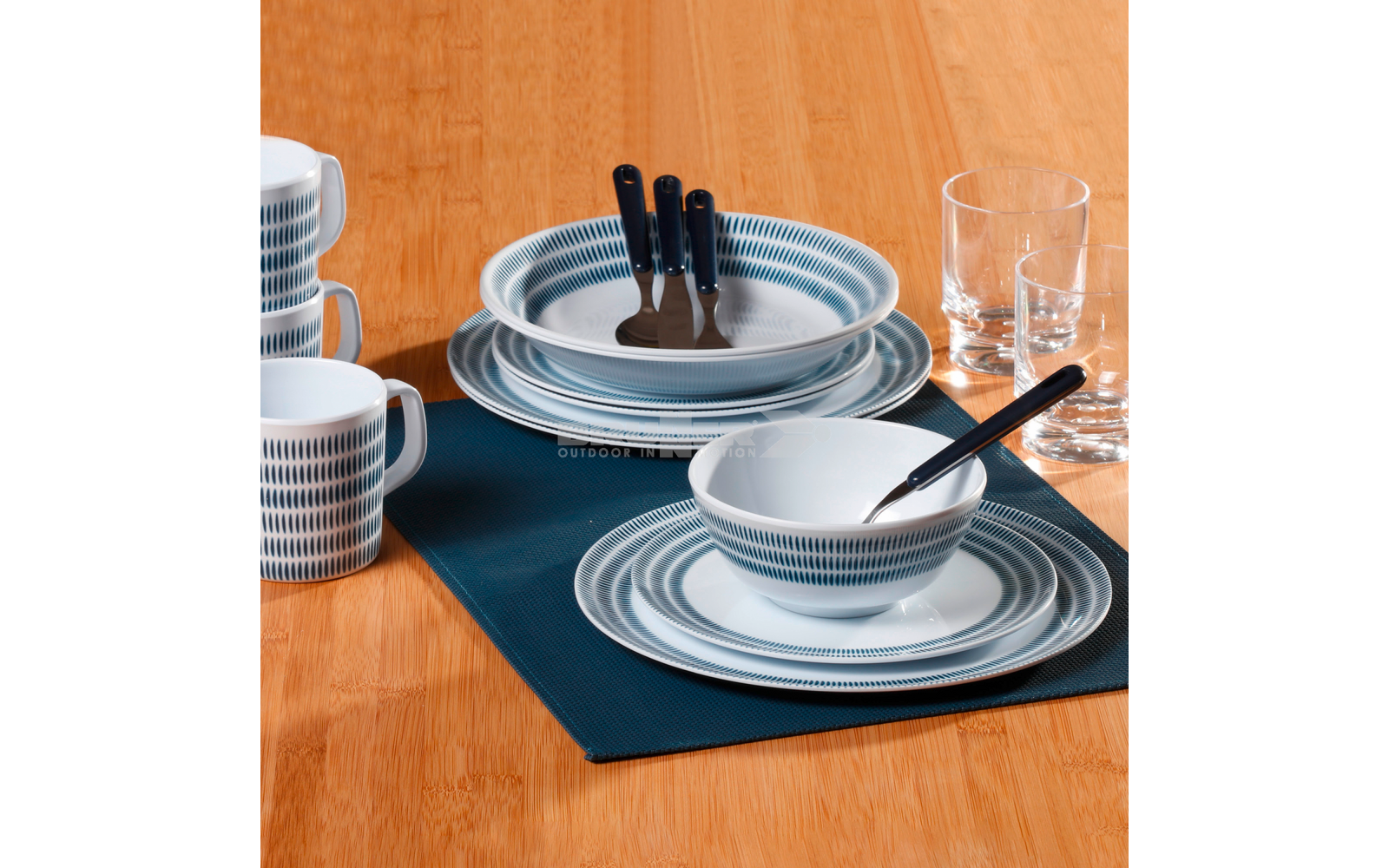 Melamin servicesett Bluebay 16 deler for 4 personer - Brunner i bruk
