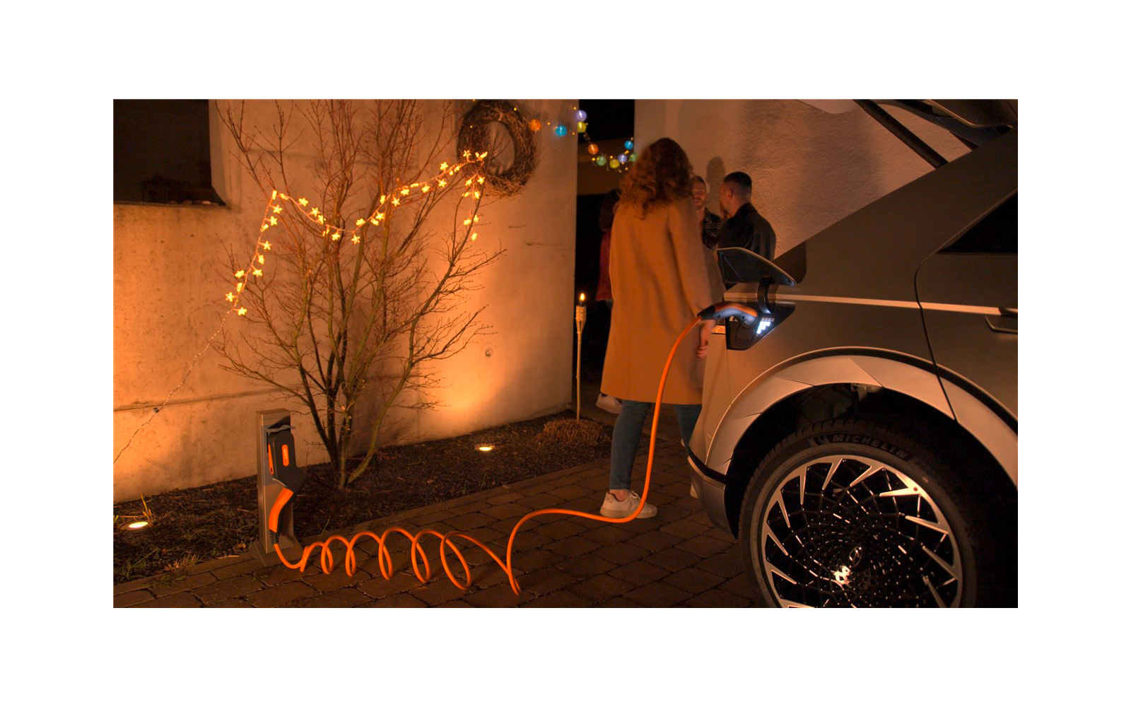 Mobil elbillader type 2 mode 2, 1-fase 10A 2,3 kW - LAPP detalj av kontrollpanel