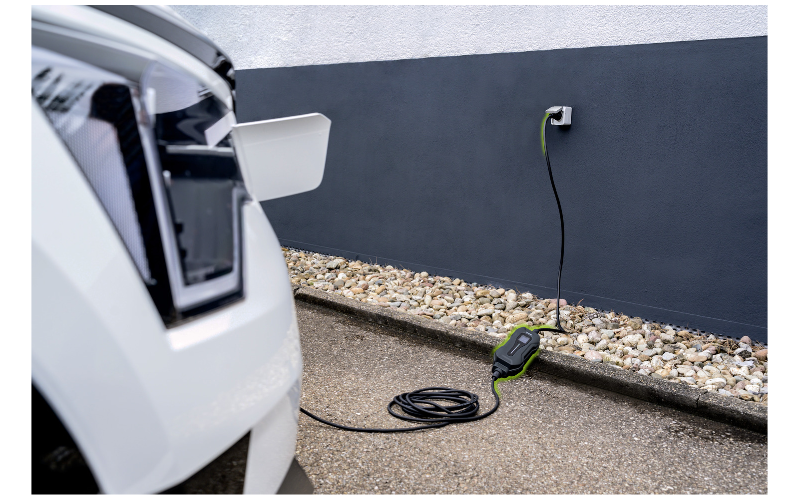 Mobil wallbox Typ 2 med display 2,3 kW 8 m kabel - Brennenstuhl bakside